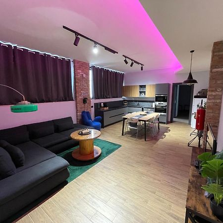 Industrial House 3 Bed and Breakfast Corsico Εξωτερικό φωτογραφία